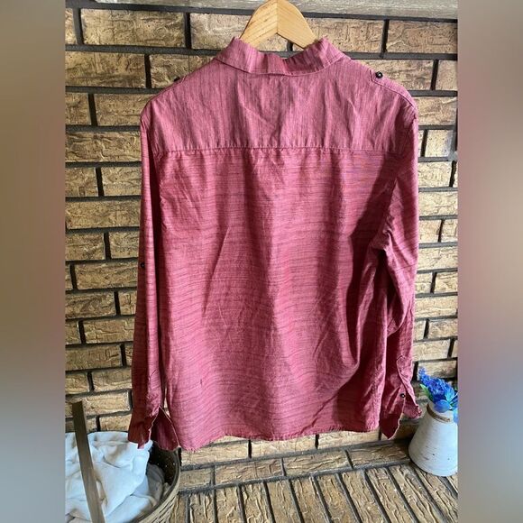 Red button up - Picture 4 of 5